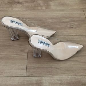 Clear Mules